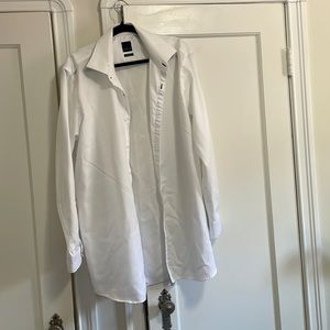 White dress shirt